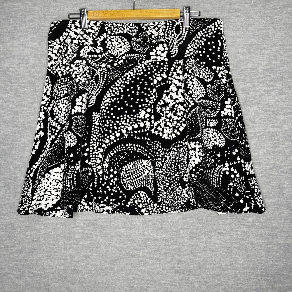 Jacob Womens 100% Silk Skirt Size 14 Black White Floral Pleated Career